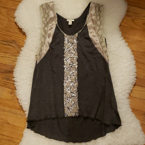 Anthropologie Tops - EUC  Anthropologie Tiny Sequin Lace Sill Trim Top